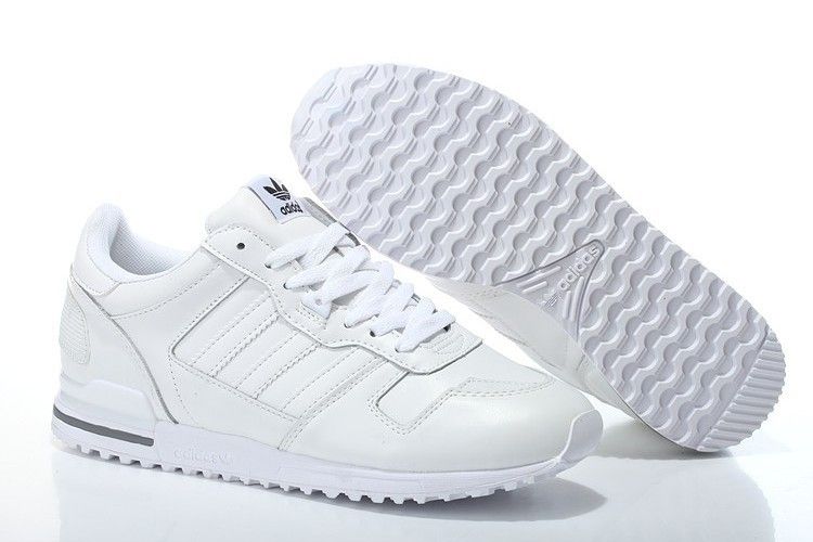  Adidas ZX 700